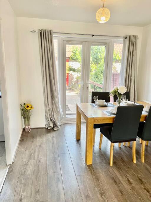 The Herald House Dartford 3 Bedroom Apartment المظهر الخارجي الصورة